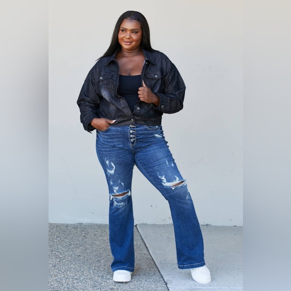 Full Size Collared Denim Jacket - Picture 8 of 8